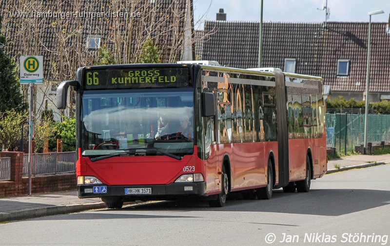 31) 0523-27,VHH-SWN,JNS.jpg